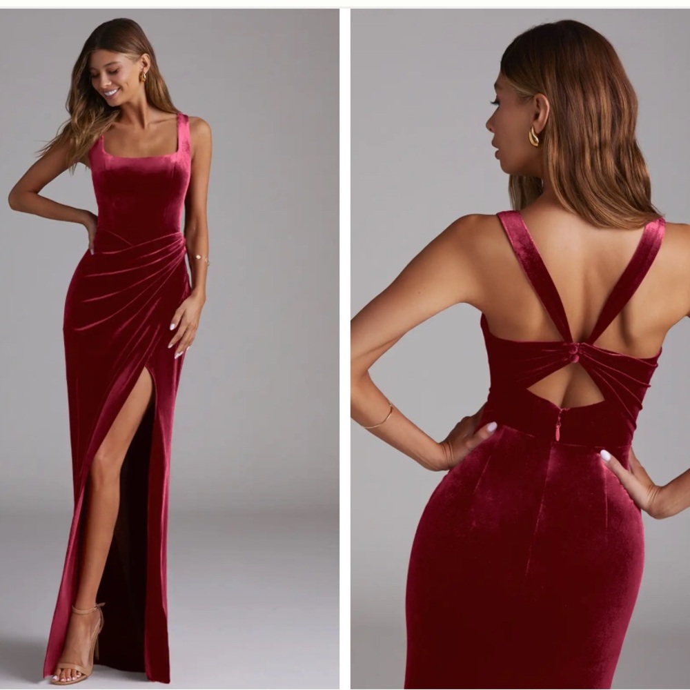 AZAZIE MERO burgundy velvet sz 6